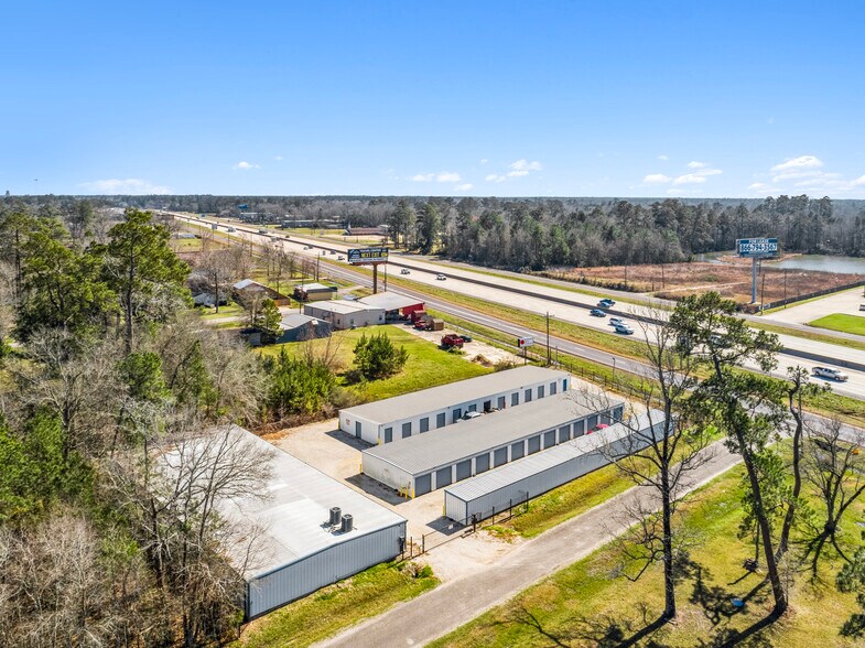 Primary Photo Of 405 North St, Vidor Self Storage For Sale