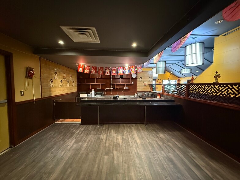 More Photos Of 121 Depot St, Milford Restaurant For Sale