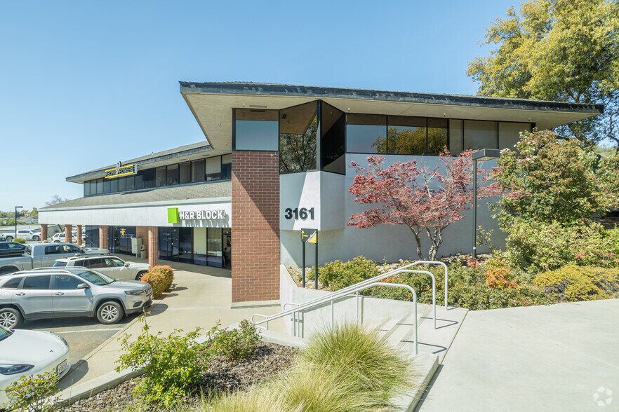 More Photos Of 3161 Cameron Park Dr, Cameron Park Office For Lease