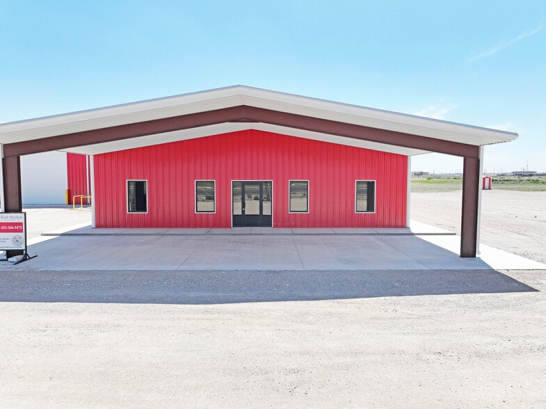 More Photos Of 930 338 loop, Odessa Warehouse For Lease