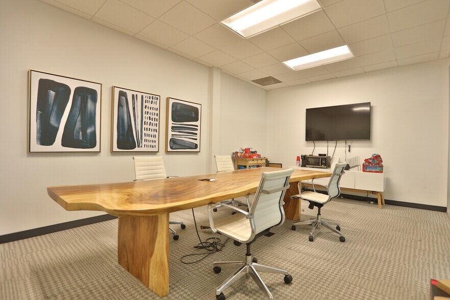 More Photos Of 19732 MacArthur Blvd, Irvine Office For Lease
