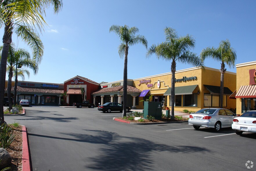 More Photos Of 717-731 W San Marcos Blvd, San Marcos Unknown For Lease