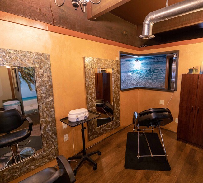 More Photos Of 502 E John St, Champaign Unknown For Lease