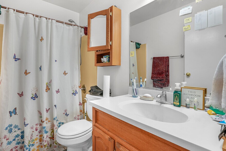 More Photos Of 2201 Sturdy Rd, Valparaiso Multifamily For Sale