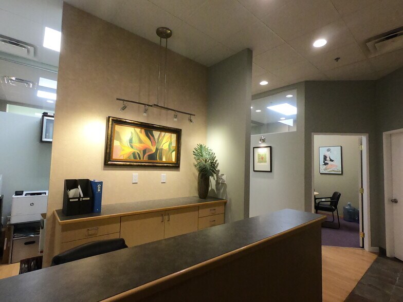 More Photos Of 189 Davie St, Vancouver Apartments For Sale