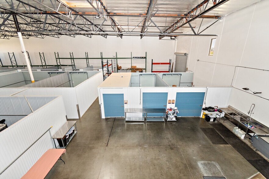 More Photos Of 317 W Tullock St, Rialto Warehouse For Sale