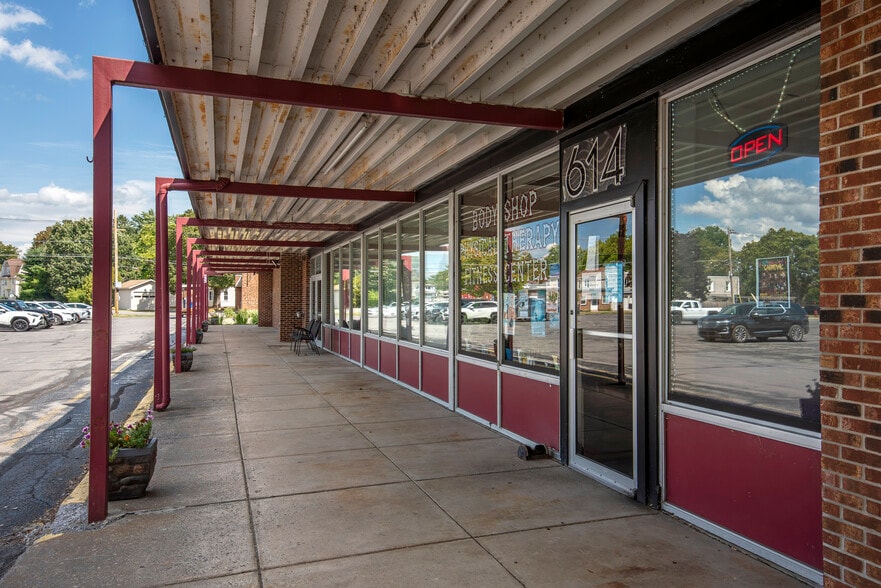More Photos Of 600-606 Sherrill Rd, Sherrill Storefront For Sale