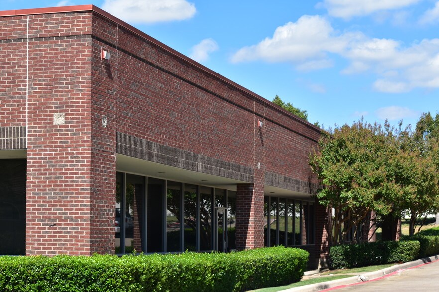 More Photos Of 1340 W Walnut Hill Ln, Irving Skilled Nursing Facility For Lease