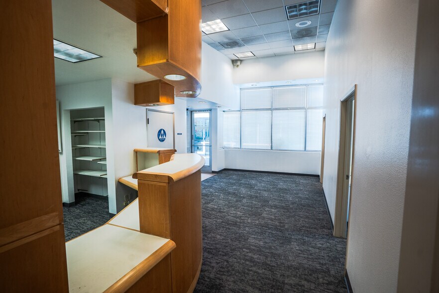 More Photos Of 816 W Yosemite Ave, Madera Medical For Lease