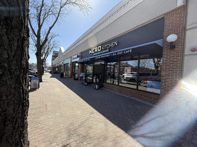 More Photos Of 15 S Main St, West Hartford Restaurant For Lease