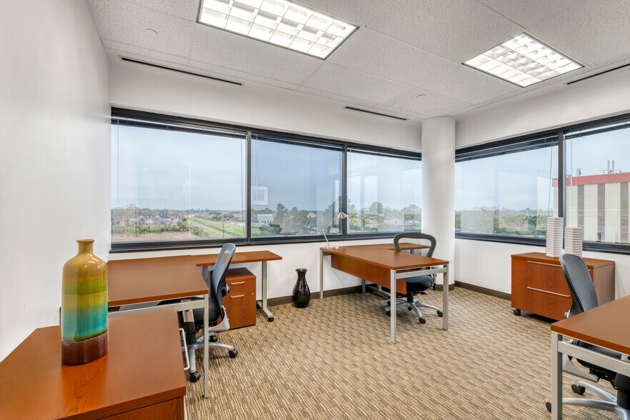 More Photos Of 8300 FM 1960 Rd W, Houston Coworking Space