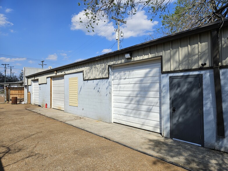 More Photos Of 305 Glenrose Ave, Nashville Distribution For Sale