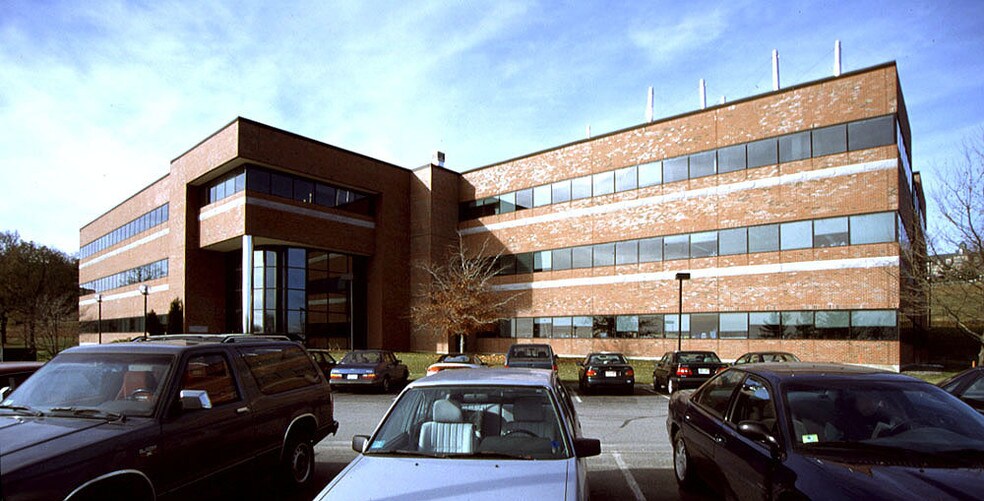 More Photos Of 365 Plantation St, Worcester Office For Lease