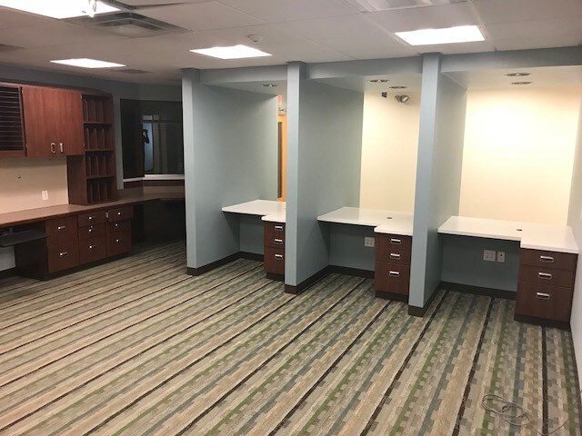 More Photos Of 410 Hansen Ave, Lyndora Medical For Sale