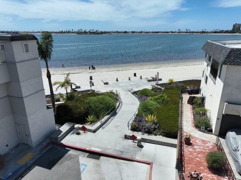 More Photos Of 4073 Gresham St, San Diego Apartments For Sale