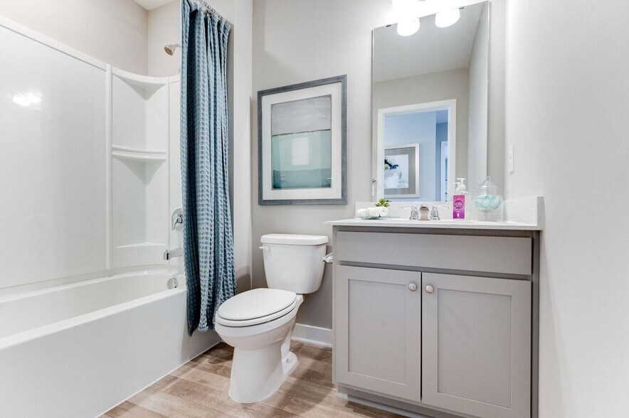 More Photos Of 9713 95th Pl, Maple Grove Apartments For Sale