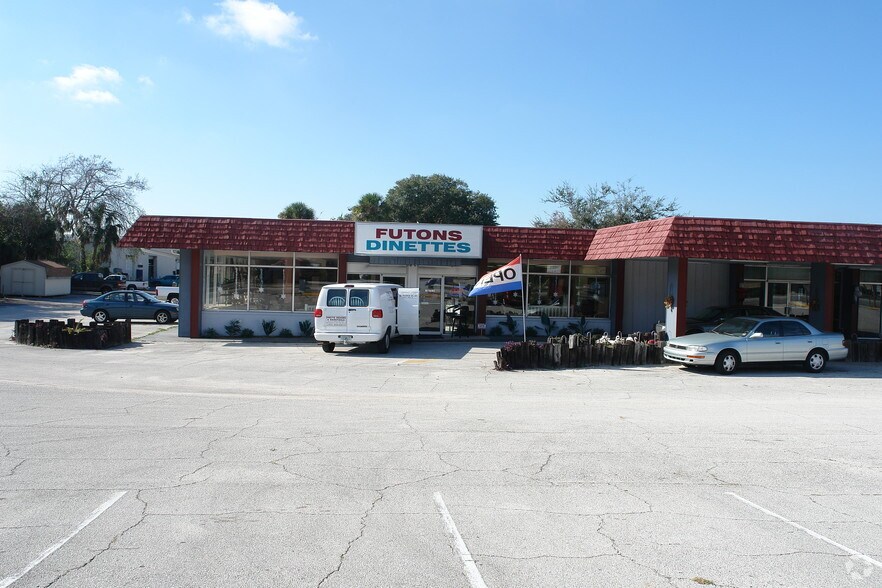 1202 Ridgewood Ave, Daytona Beach, FL 32117 Storefront Retail