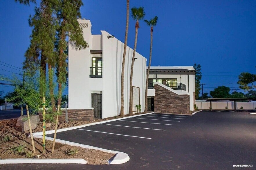 More Photos Of 4645-4667 N 12th St, Phoenix Office For Lease