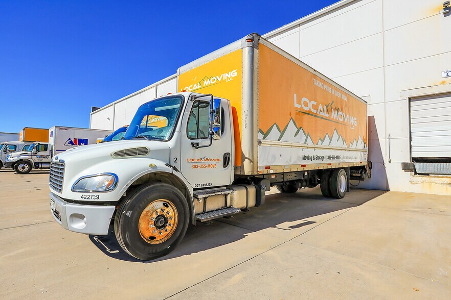 More Photos Of 5555 Joliet St, Denver Warehouse For Lease