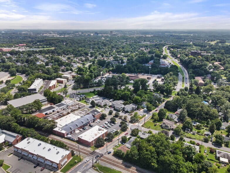 More Photos Of 101 Chestnut St, Gaithersburg Office For Sale