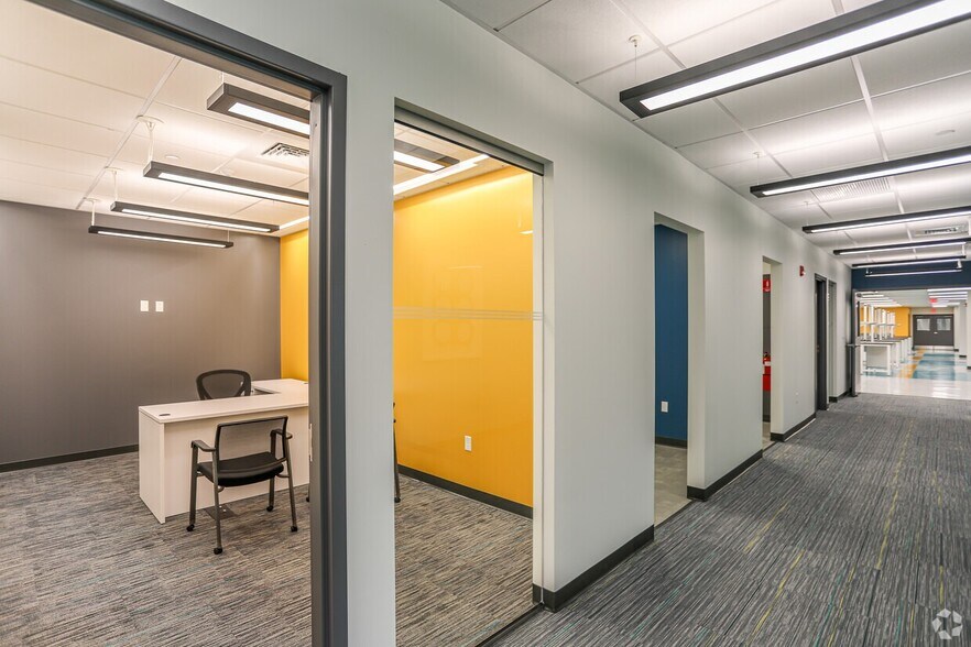 More Photos Of 25-29 Needham St, Newton Office For Lease