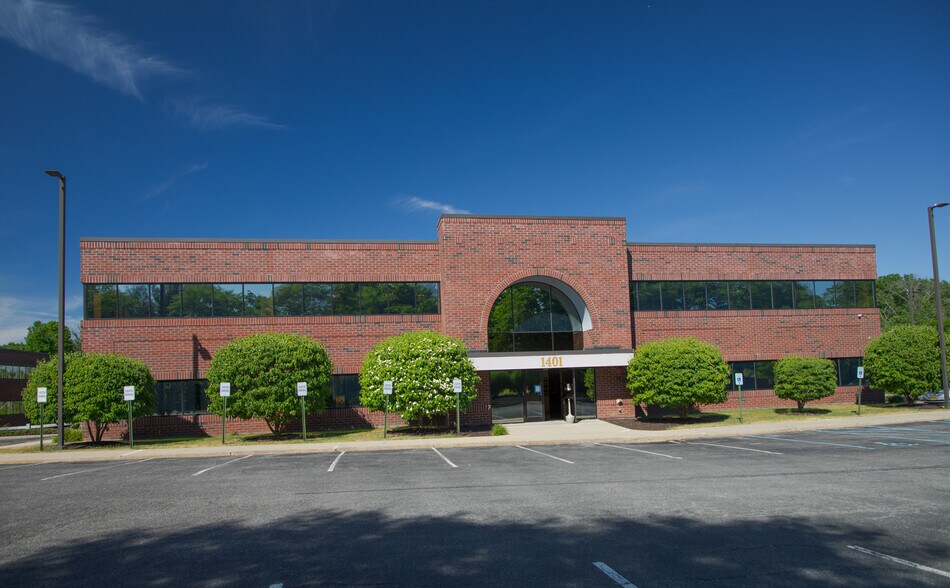 More Photos Of 1 Summit Ct, Fishkill Unknown For Lease