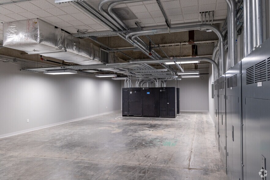 More Photos Of 981 Industrial Park Rd, Columbia Manufacturing For Lease