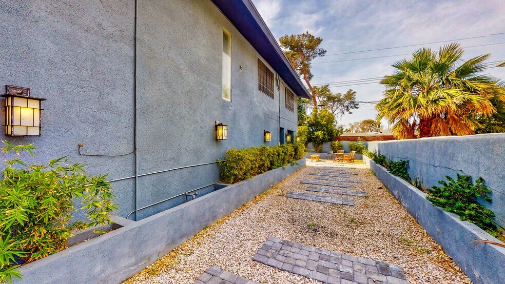 More Photos Of 3889 S Eastern Ave, Las Vegas Office For Sale