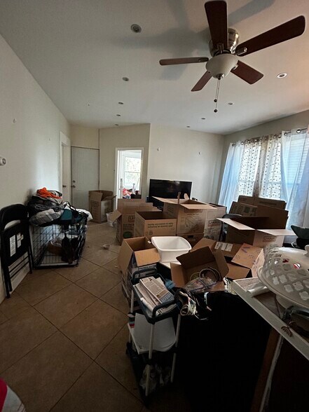 More Photos Of 81 Draher St, Waterbury Apartments For Sale