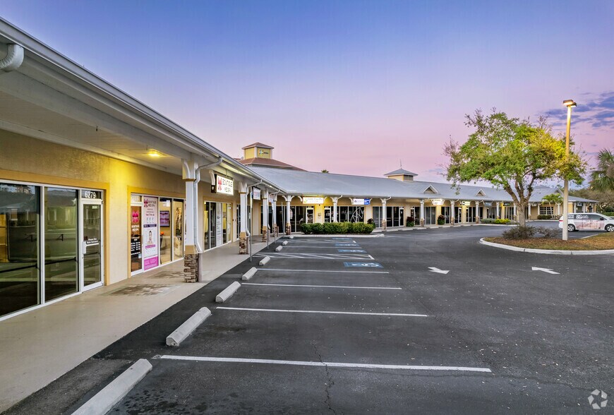 Primary Photo Of 6239-6293 Lake Osprey Dr, Sarasota Unknown For Lease