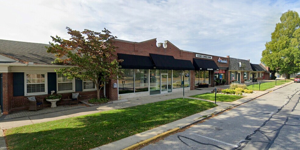 More Photos Of 20419 Mack Ave, Grosse Pointe Woods Freestanding For Lease