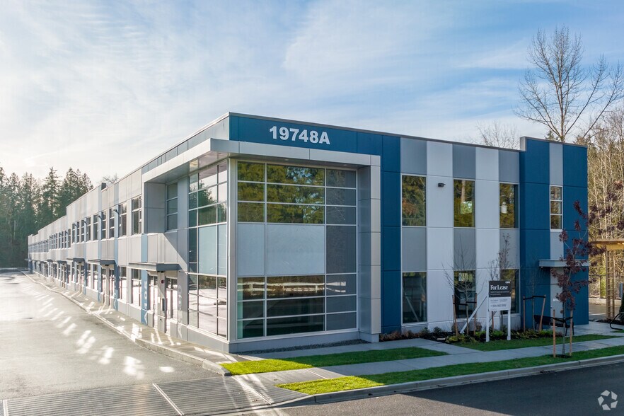 More Photos Of 19748A 86th Av, Langley Warehouse For Sale