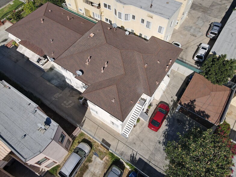 More Photos Of 122-126 1/2 S Berendo St, Los Angeles Apartments For Sale