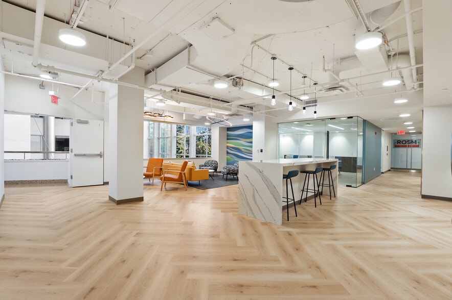 More Photos Of 11200 Rockville Pike, North Bethesda Office For Lease