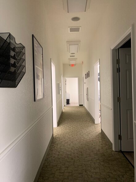 More Photos Of 35801-36091 US Hwy 19 N, Palm Harbor Freestanding For Lease