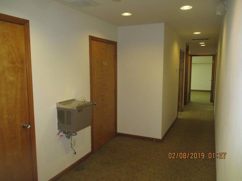 More Photos Of 9107 Industry Dr, Manassas Park Warehouse For Lease