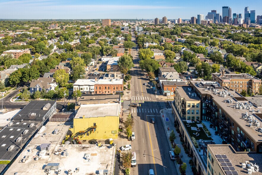 More Photos Of 2604 S Lyndale Ave, Minneapolis Office For Lease
