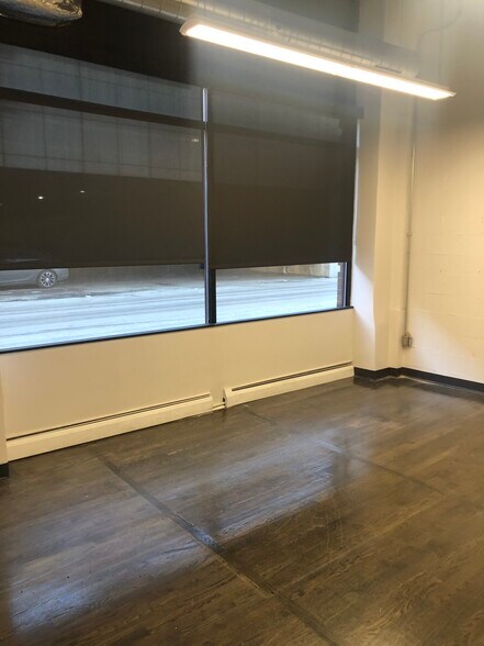 More Photos Of 161 W Harrison St, Chicago Apartments For Lease