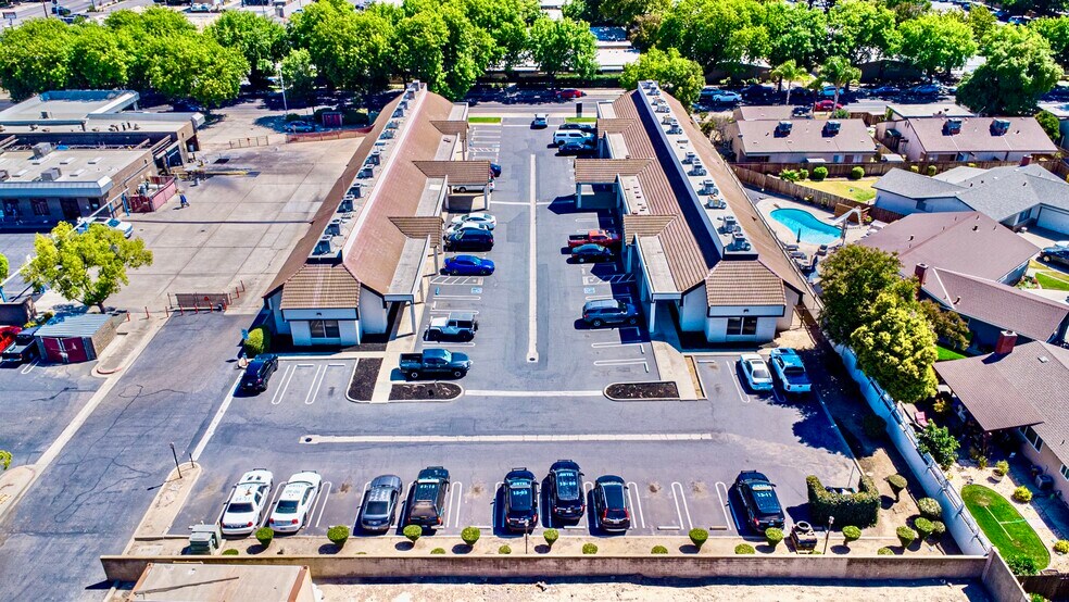 More Photos Of 2125 Wylie Dr, Modesto Office For Sale