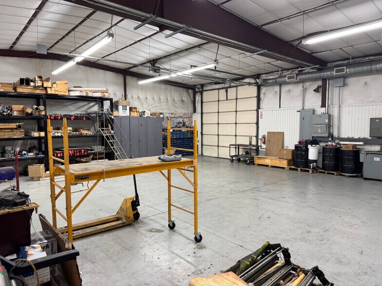 More Photos Of 1600 S Interstate Highway 45, Hutchins Distribution For Sale