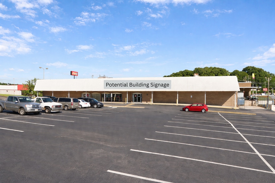 Primary Photo Of 1569 Cooper Hill Rd, Birmingham Freestanding For Sale