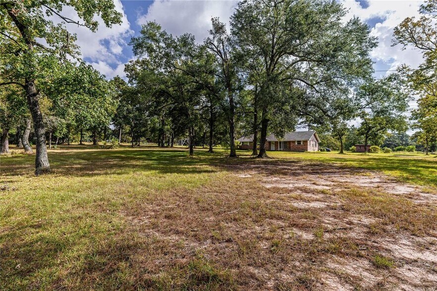 More Photos Of 12762 Vaught Rd, Magnolia Flex For Lease