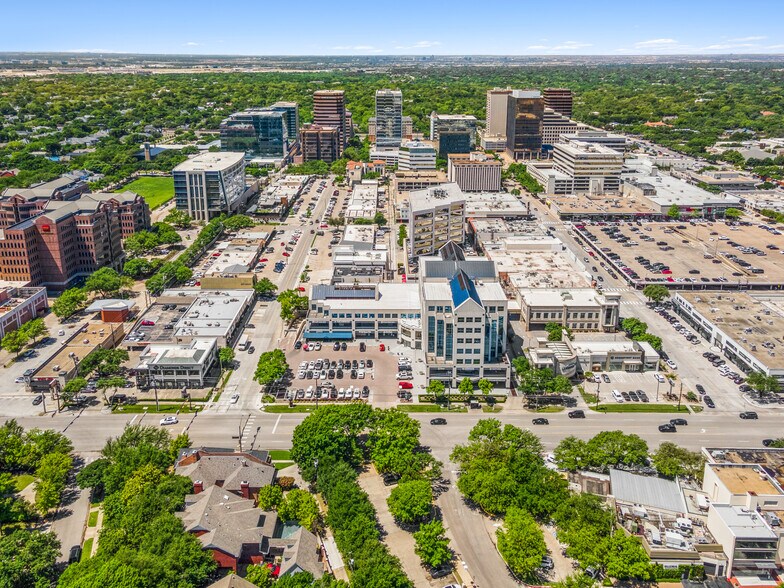 More Photos Of 8201 Preston Rd, Dallas Office For Lease