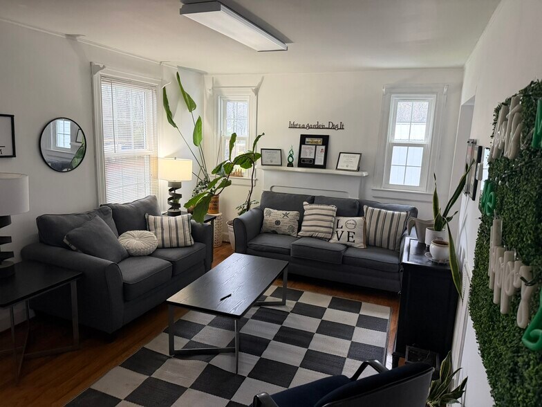 More Photos Of 2603 W Carver St, Durham Office For Lease