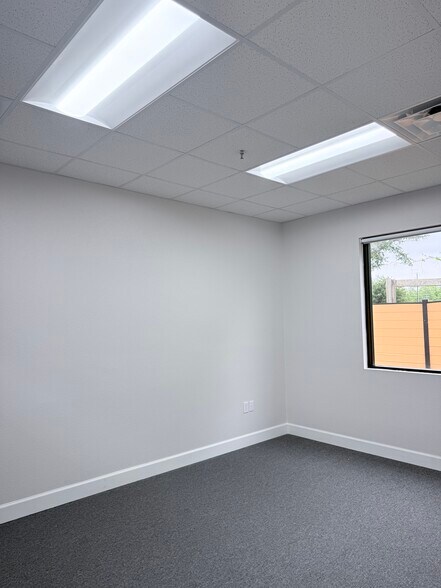 More Photos Of 18707 Mueschke Rd, Cypress Office For Sale