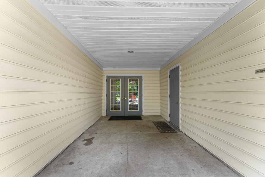 More Photos Of 8679 Pocahontas Trl, Williamsburg Assisted Living For Sale