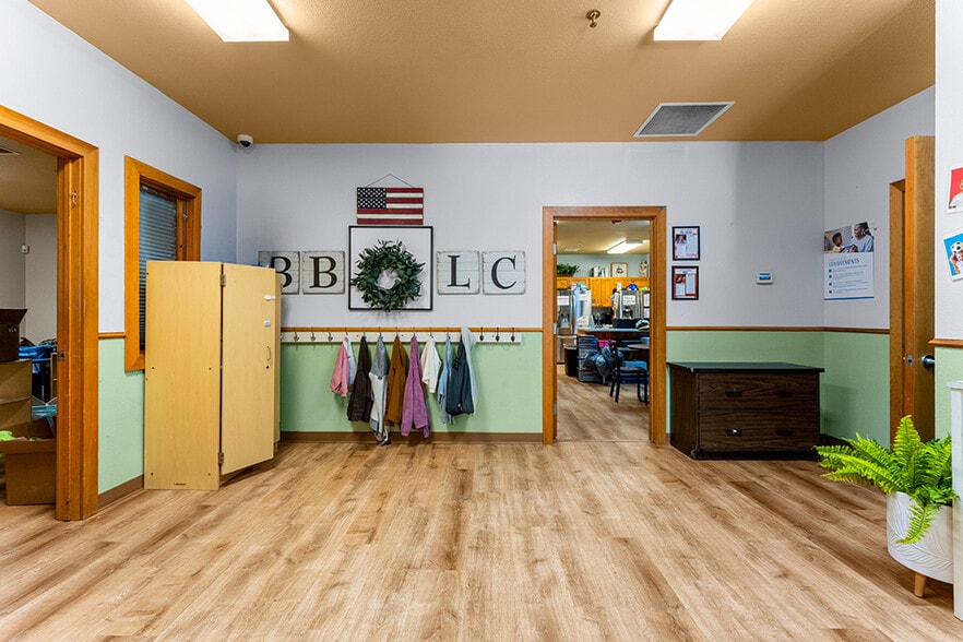 More Photos Of 1463 E Star Dr, Meridian Daycare Center For Sale