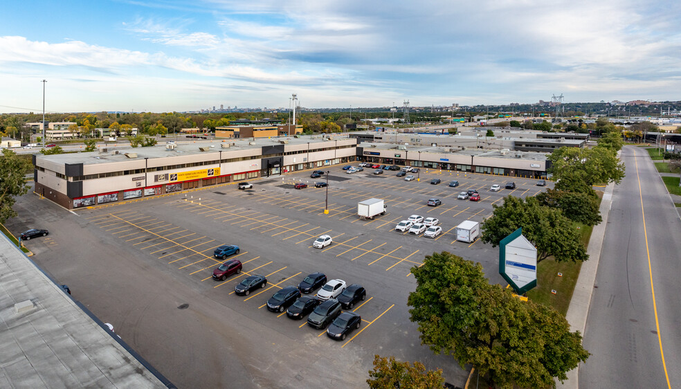 Primary Photo Of 1400 Av St-Jean-Baptiste, Québec Storefront Retail Office For Lease