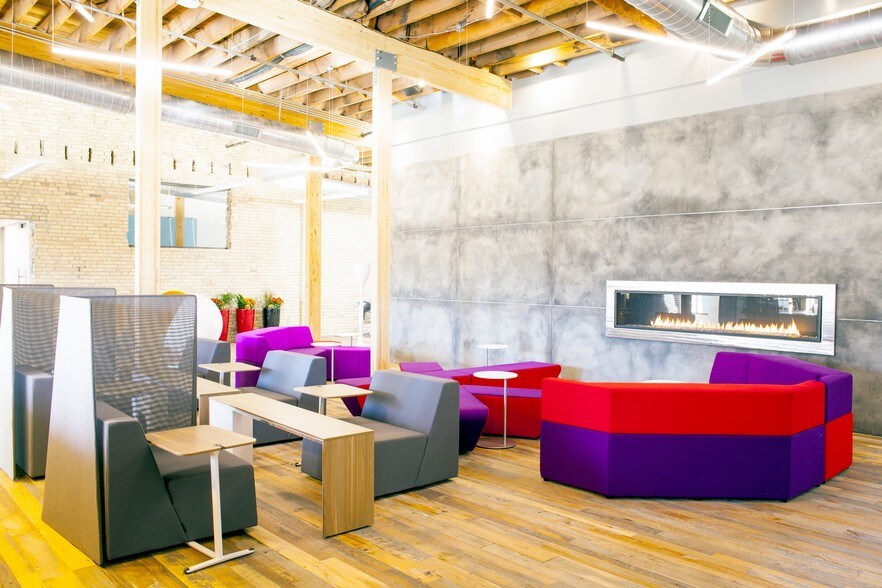 More Photos Of 218-228 Washington Ave N, Minneapolis Office For Lease