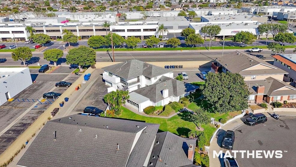 More Photos Of 16752 Bardon Ln, Huntington Beach Apartments For Sale